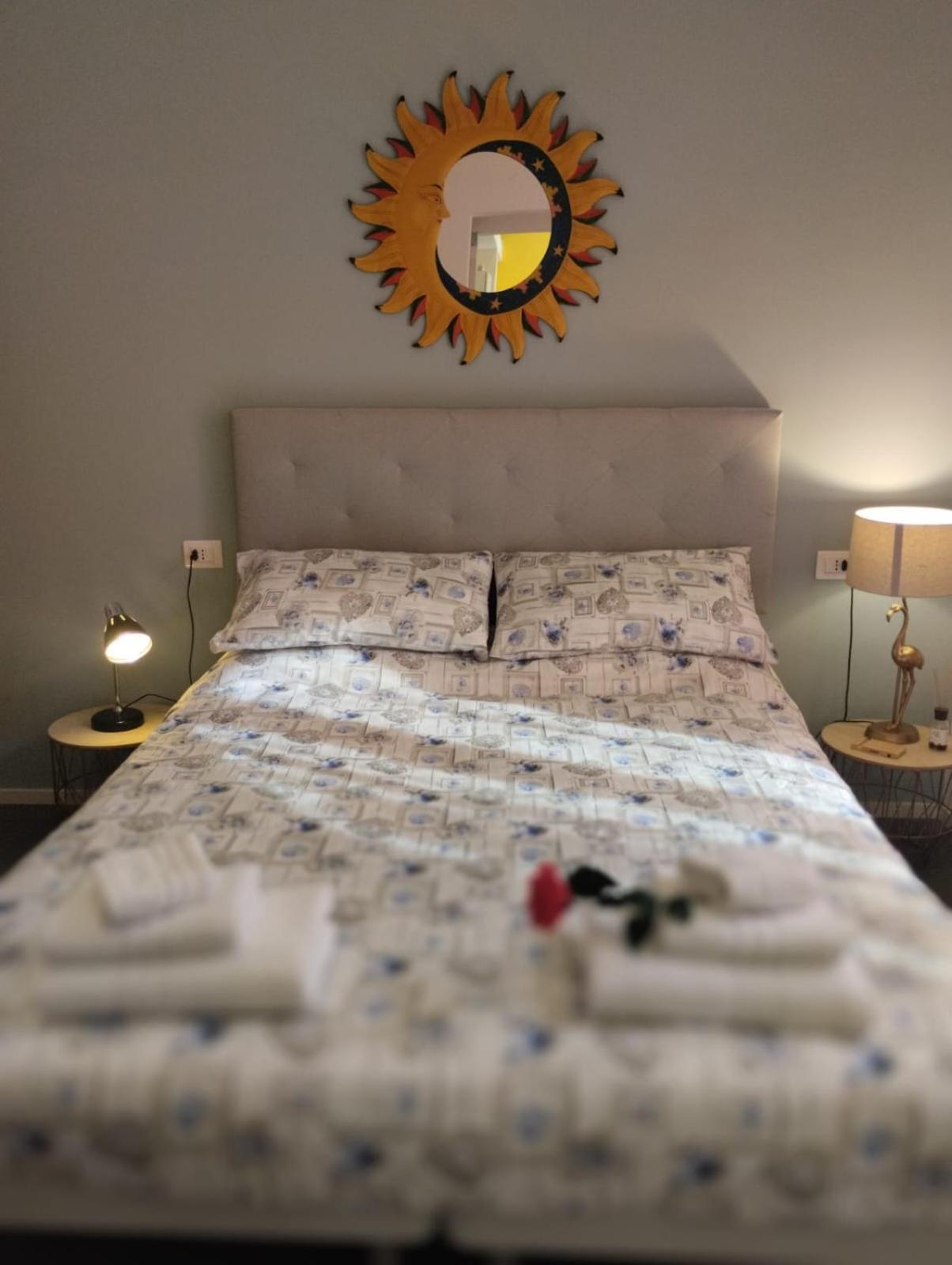 ラ・スペツィアCasa Vacanze Buddy La Tua Base Per Visitare Il Mare Delle Cinque Terreアパートメント エクステリア 写真