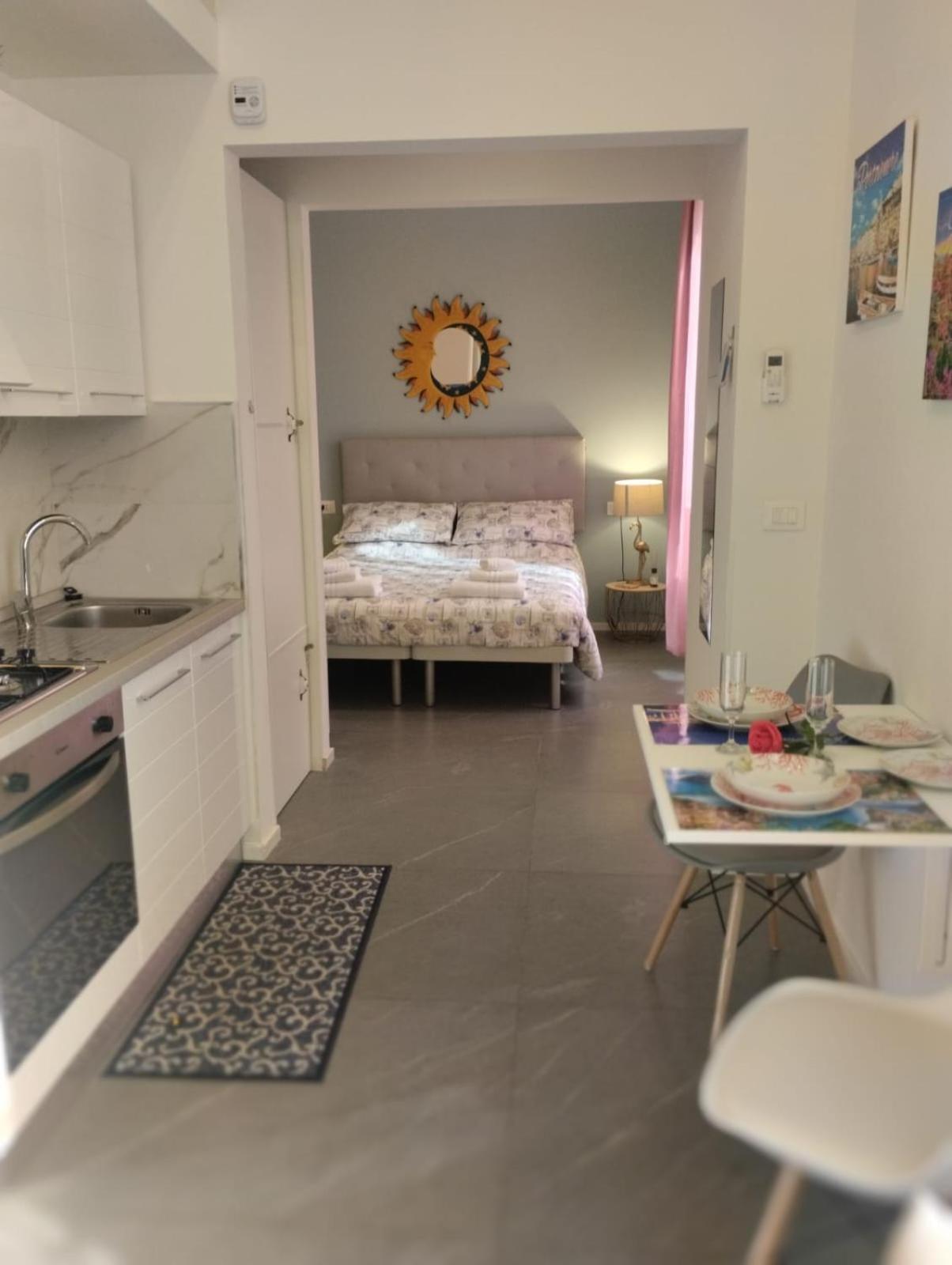 ラ・スペツィアCasa Vacanze Buddy La Tua Base Per Visitare Il Mare Delle Cinque Terreアパートメント エクステリア 写真
