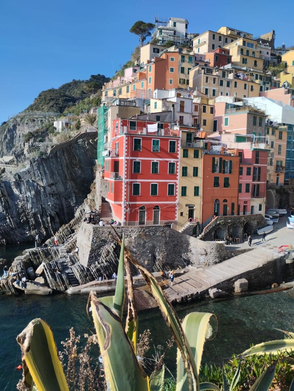 ラ・スペツィアCasa Vacanze Buddy La Tua Base Per Visitare Il Mare Delle Cinque Terreアパートメント エクステリア 写真